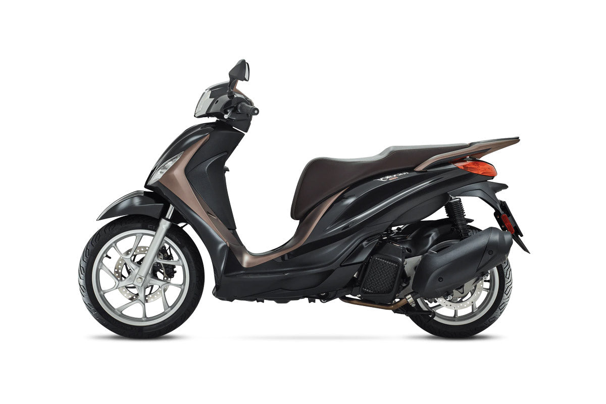 Piaggio Medley 125 - scooter de rueda alta con gran capacidad de almacenamiento