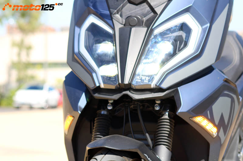 Wottan STORM-V+ detalle faro Full LED