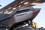 Wottan STORM-R 300 perfil trasero maxi scooter