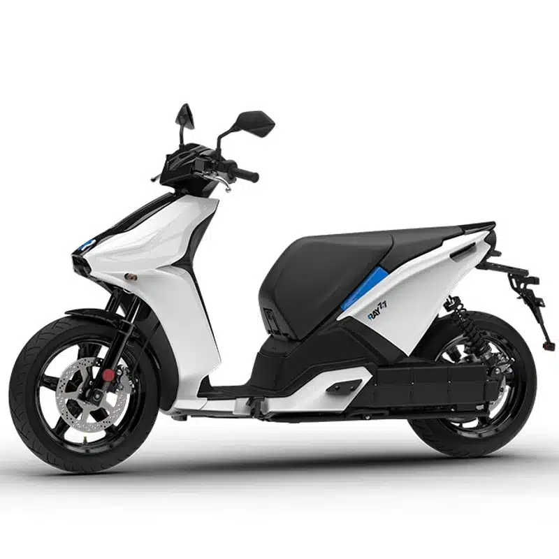 Moto eléctrica Ray 7.7 blanca